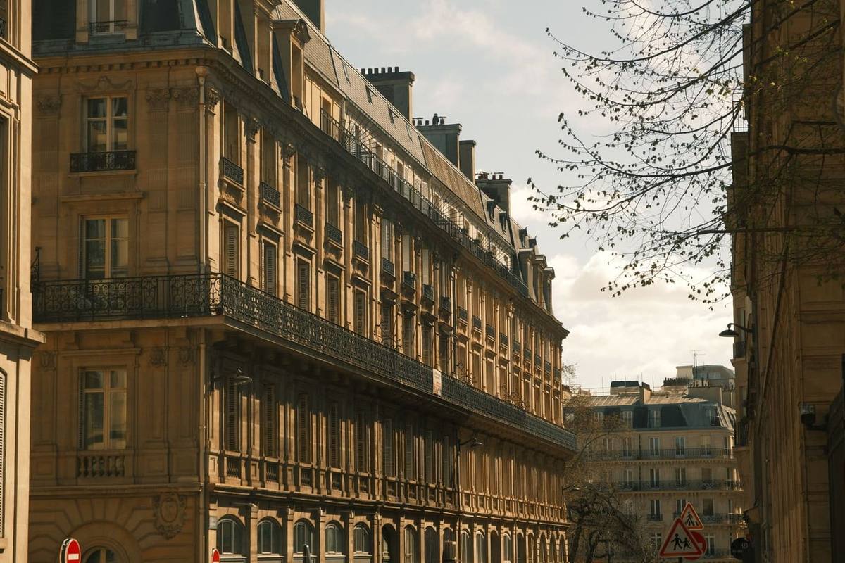 Façade d'immeuble parisien (photo d'illustration)