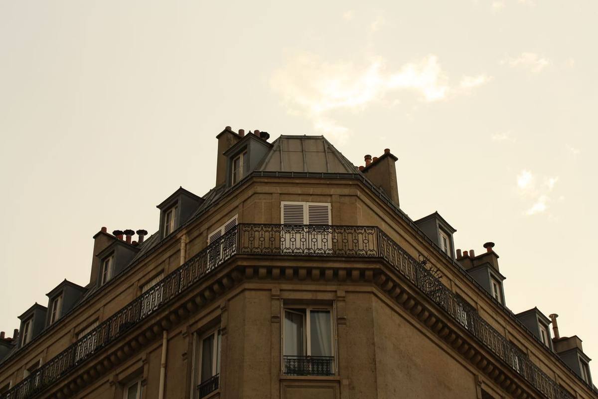 Façade d'immeuble parisien (photo d'illustration)