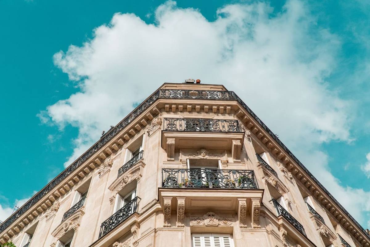 Façade d'immeuble parisien (photo d'illustration)