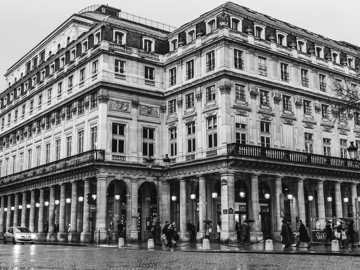 Immeubles parisiens, en noir et blanc