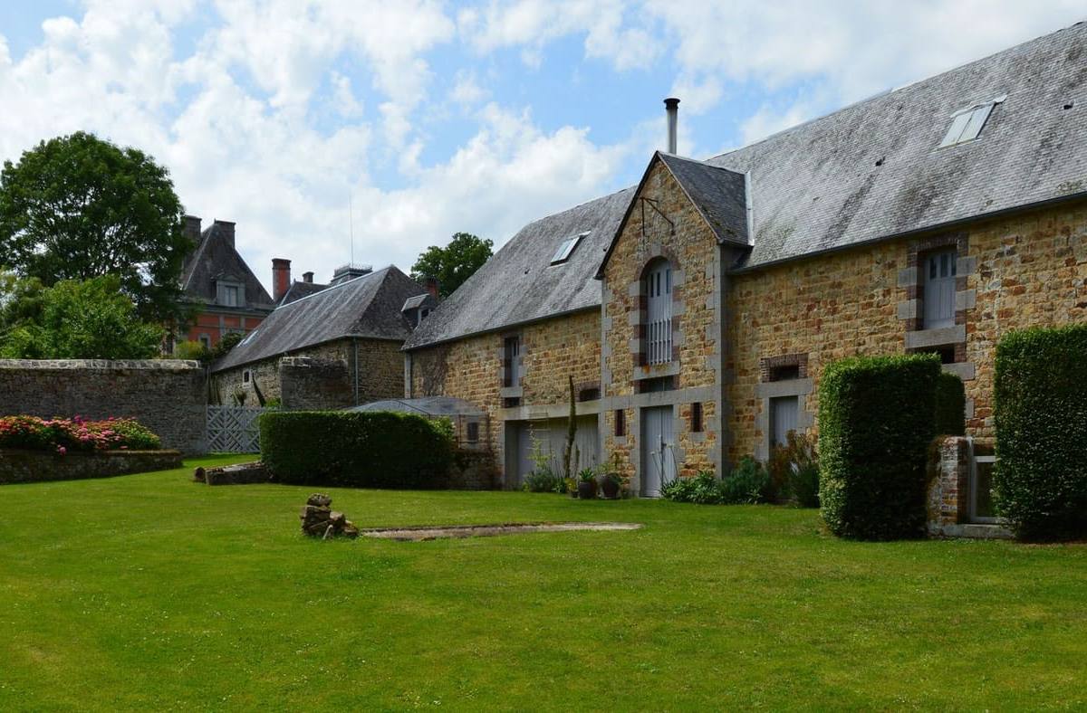Maison et son jardin (photo d'illustration)