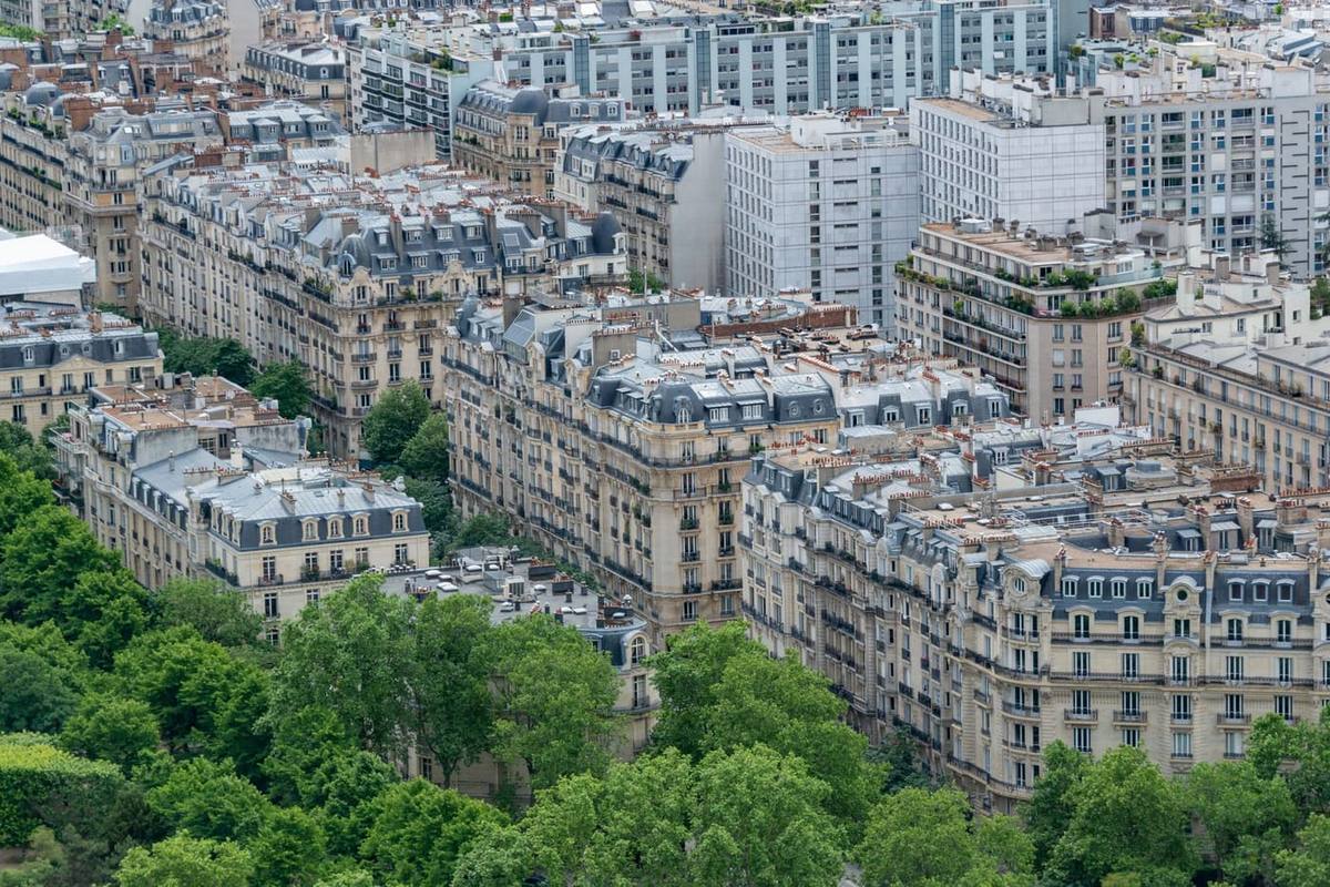 Vue dégagée sur les toits (photo d'illustration)